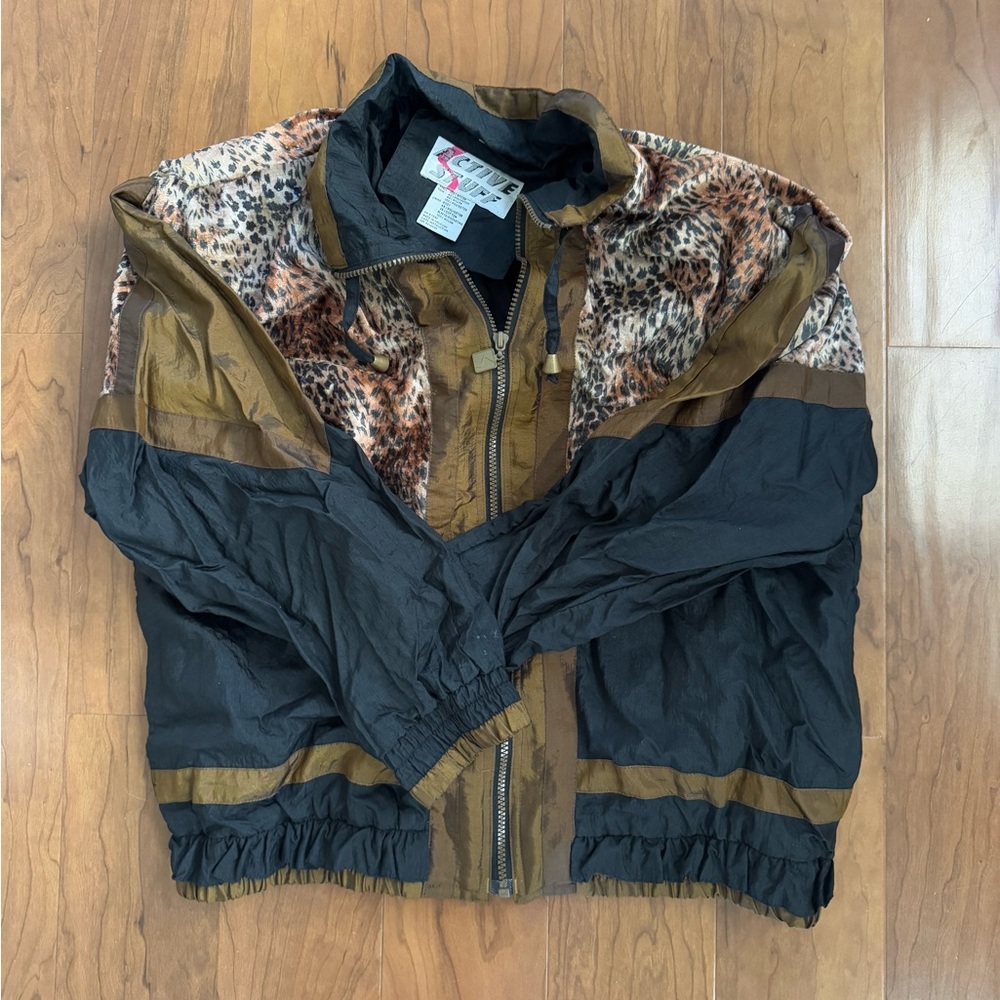 American Vintage Bomber Jacket Black and Brown Cheetah print